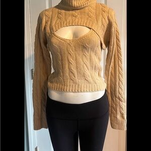 Cable Knit Cutout Sweater - Cream